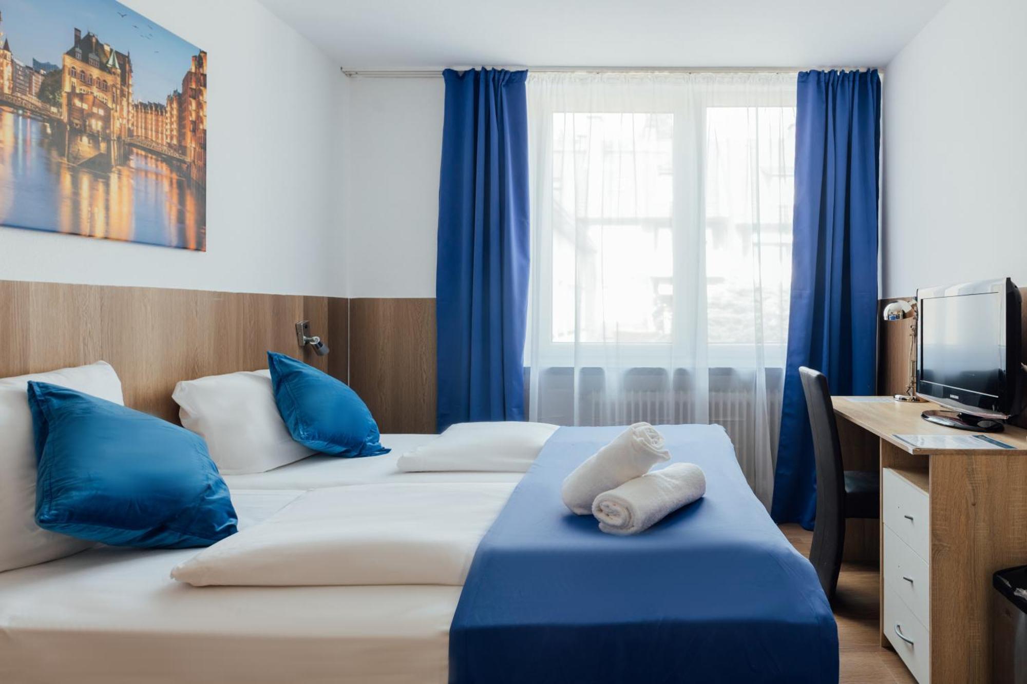 Doppelzimmer mit eigenem externen Bad